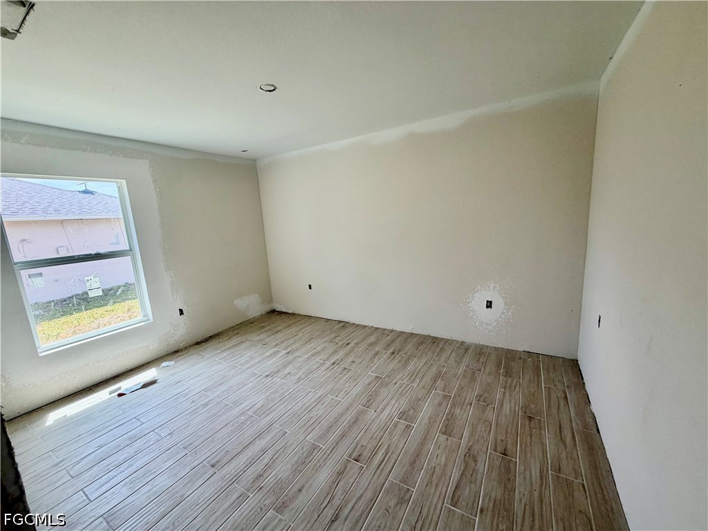 1123 NW 24th Terrace