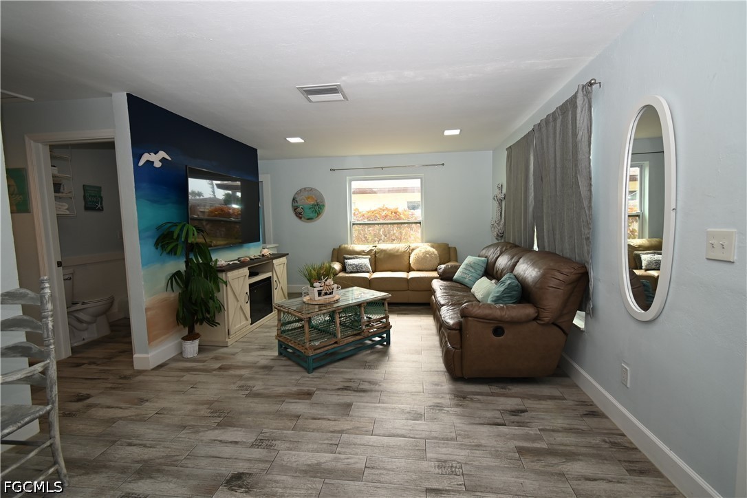 206 Cape Coral Parkway