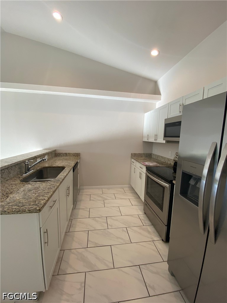 2943 Skyline Boulevard, Apt 2941