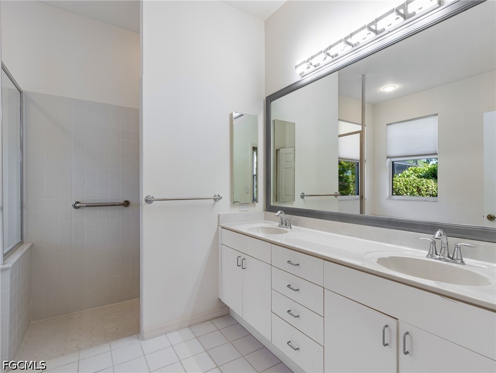9781  Mainsail Court