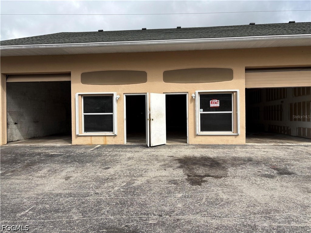 19800  Veterans Boulevard, Apt E1