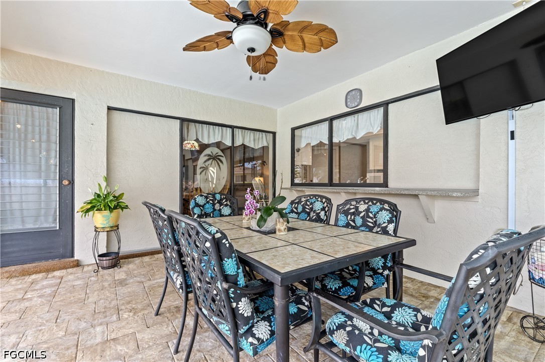 3906 SE 10th Place