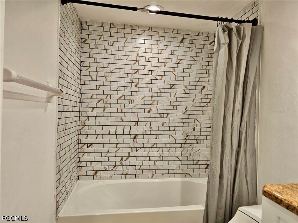 4722 SE 1st Place, Apt 5