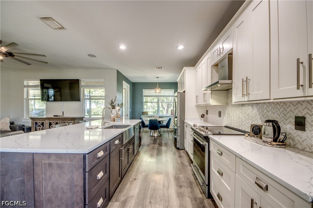 11500  Plantation Preserve Circle