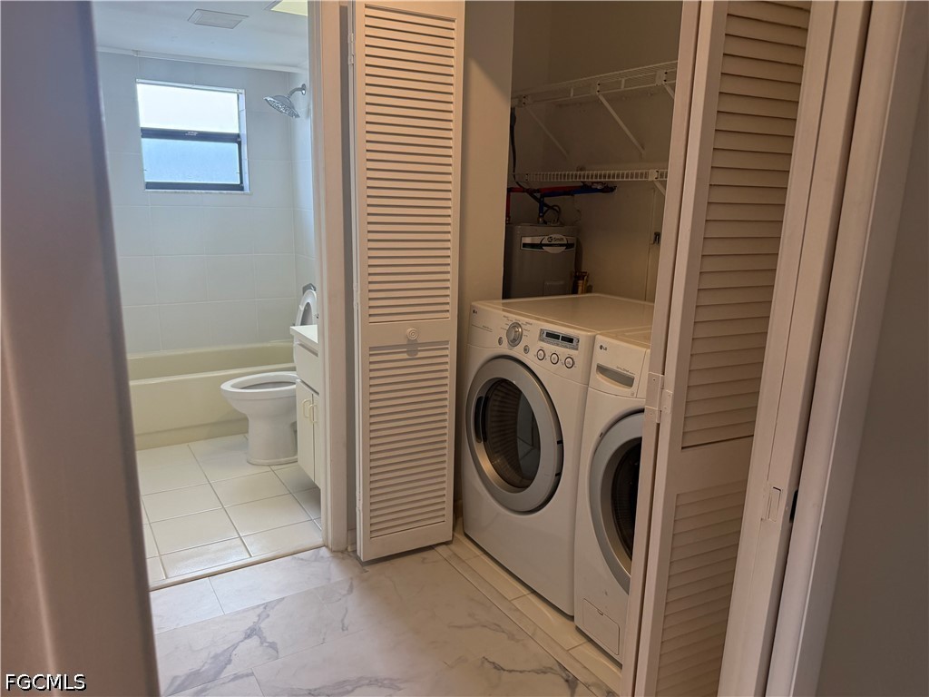 642 SE 13th Place, Apt 5