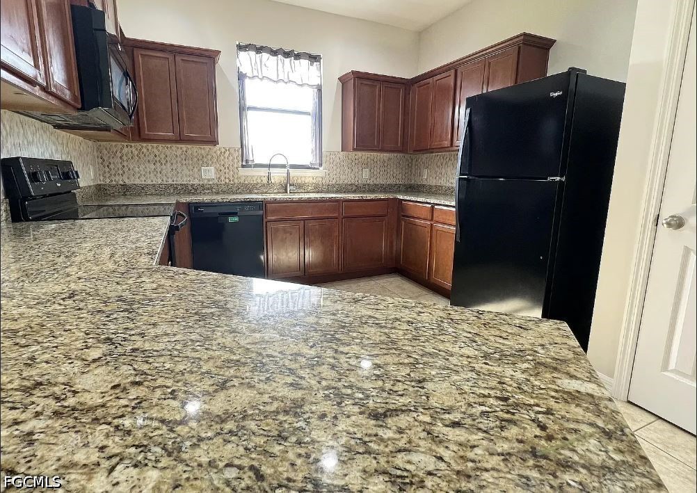 511 NE 19th Place