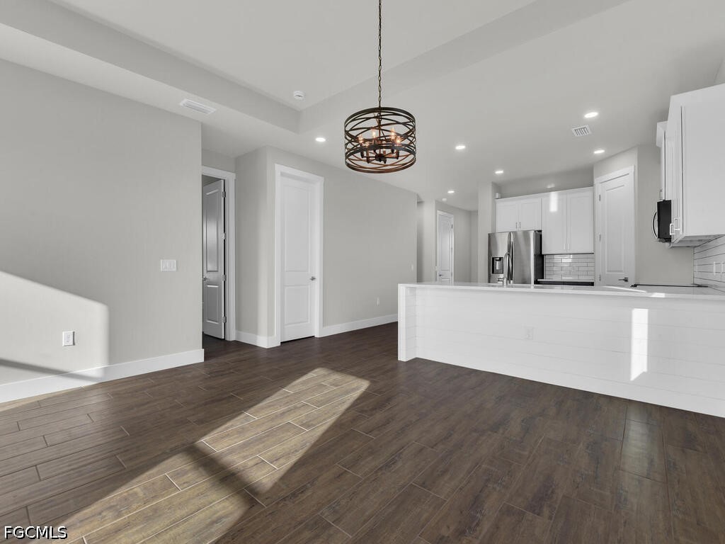 4110 NE 19th Place
