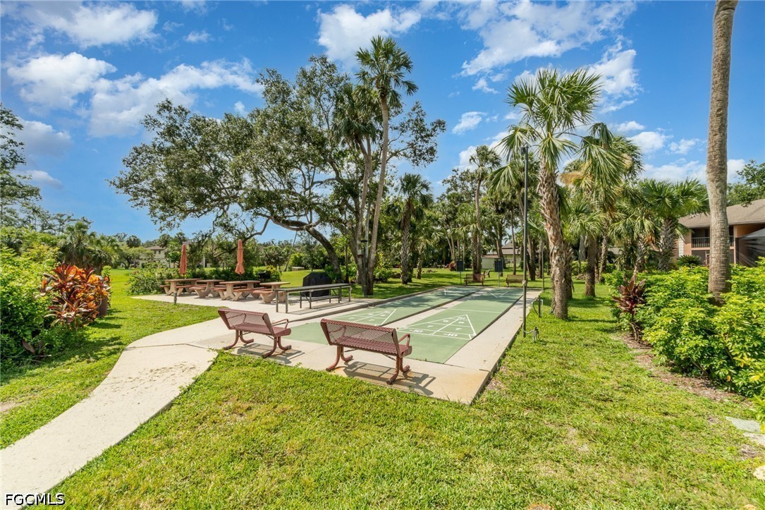 1515 Forrest Nelson Boulevard, Apt M106