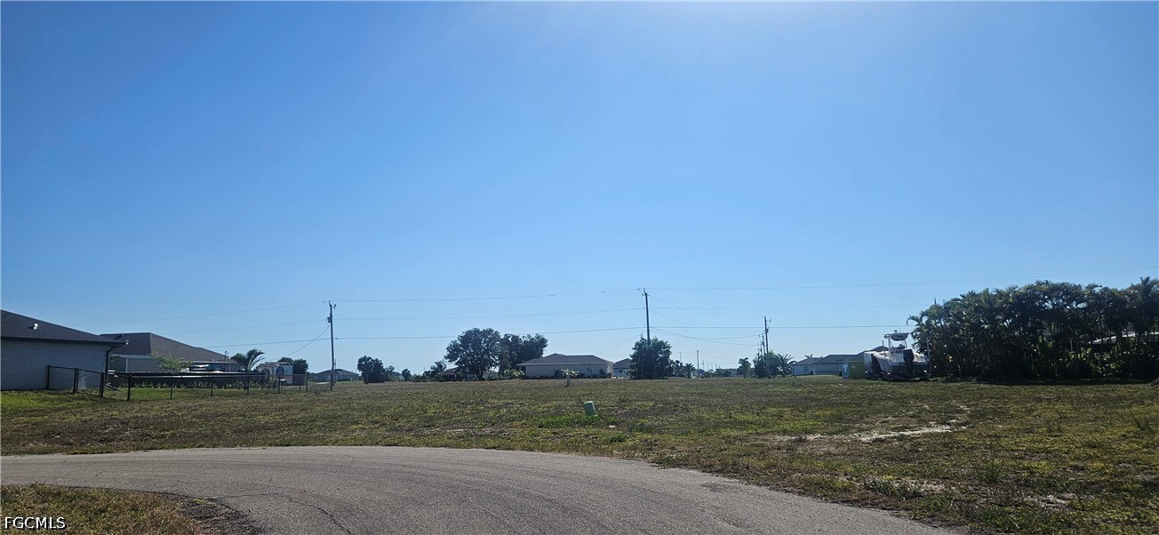 3908 NW 35th Place