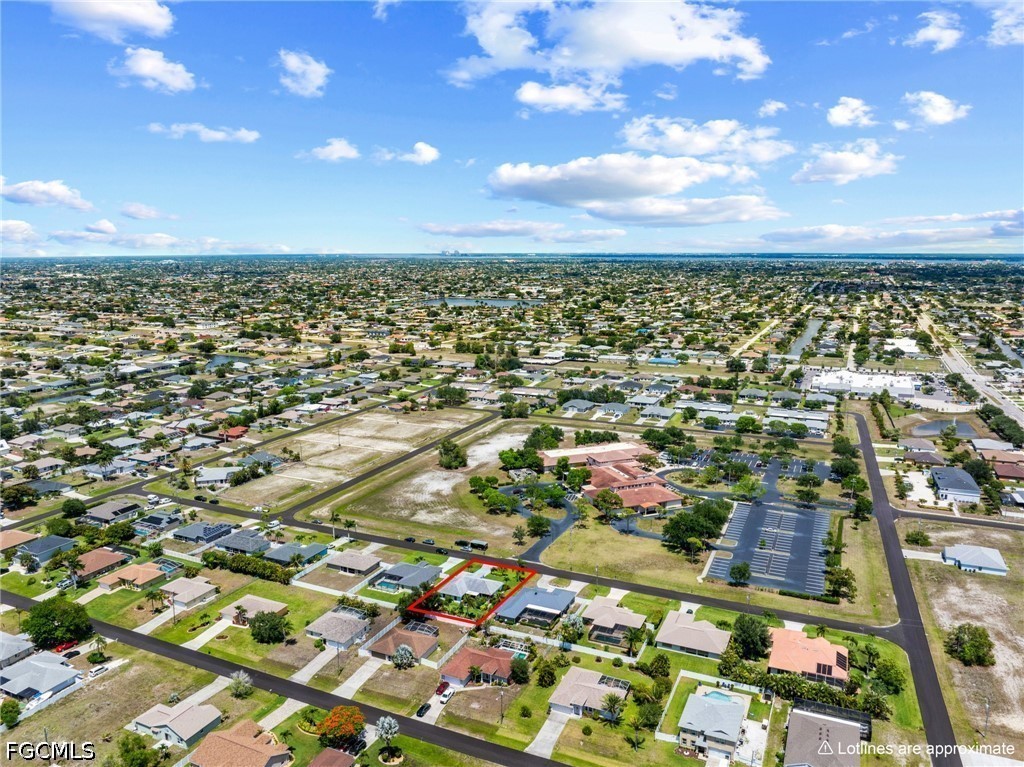 3824 SW 10th Place