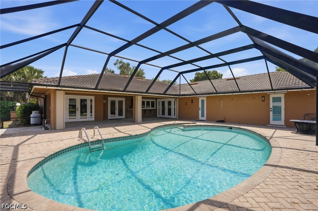 1860 Marina Circle