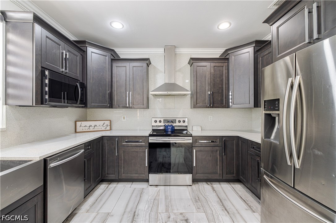 11141 Lakeland Circle