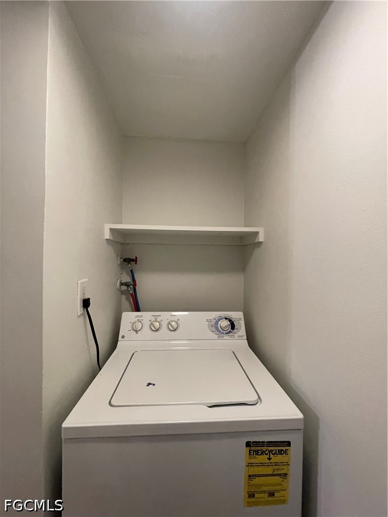 5218 Cedarbend Drive, Apt 4