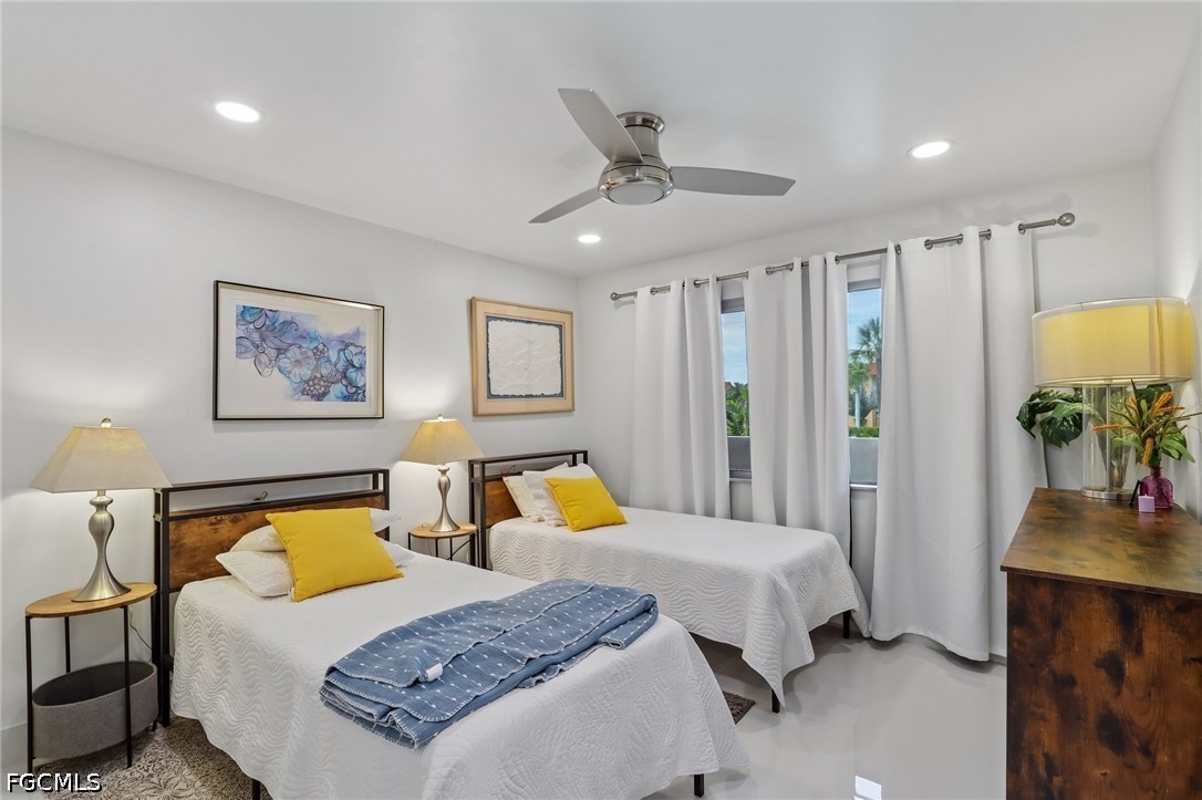 7500  Estero Boulevard, Apt 102