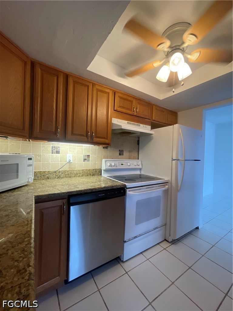 3704 Broadway, Apt 318