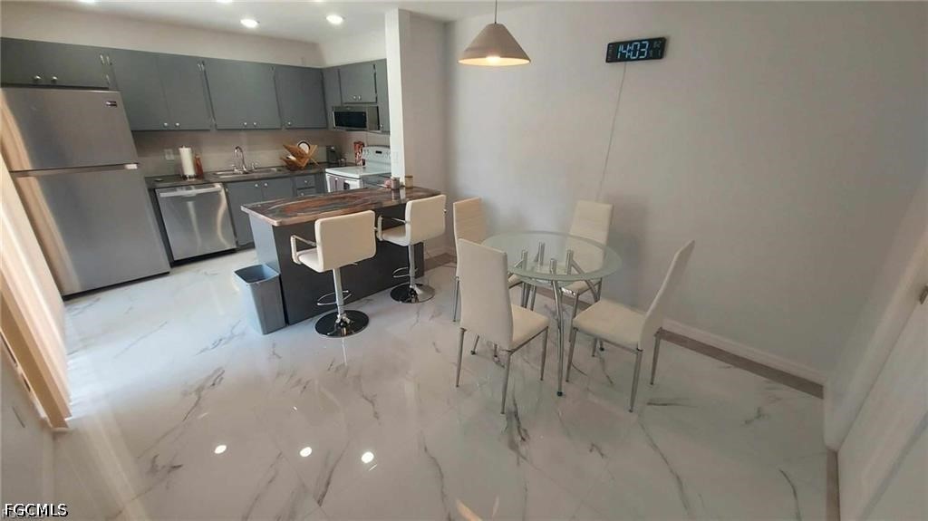 5542 Malt Drive, Apt 2