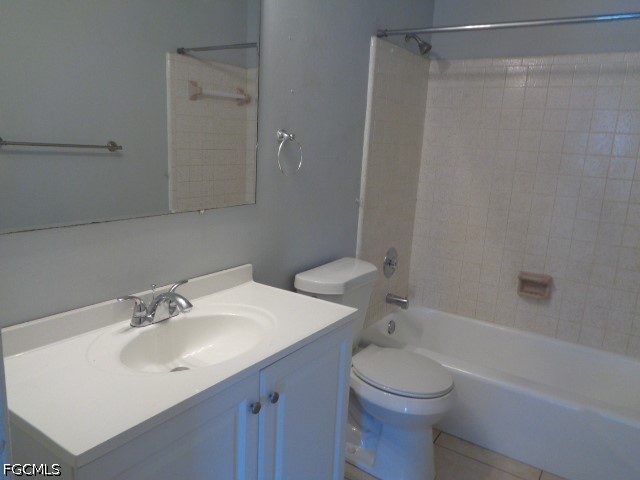 3921  Del Prado Boulevard, Apt B