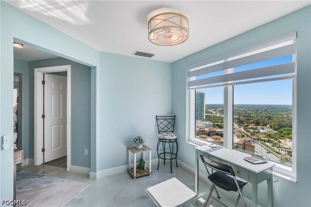 2743 1st Street, Apt 2106