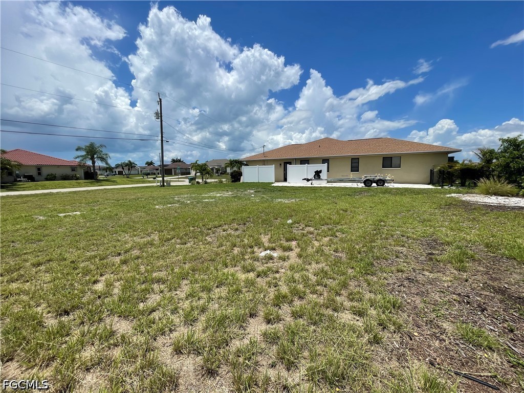 825 NW 33rd Place