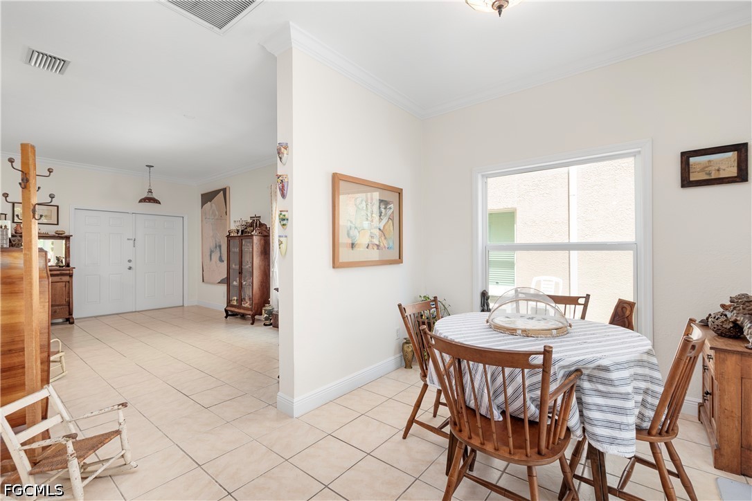 9060  Gladiolus Preserve Circle