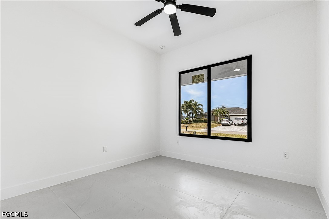 324 NE 15th Street