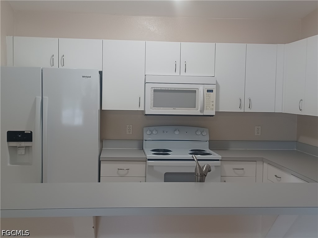 100 SW Trafalgar Parkway, Apt 104
