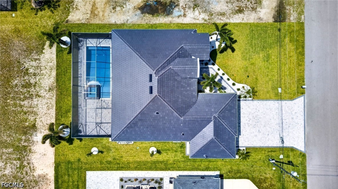209 NW 35th Place