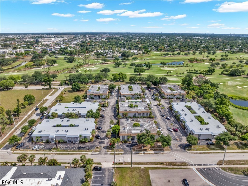 1830 Maravilla Avenue, Apt 401