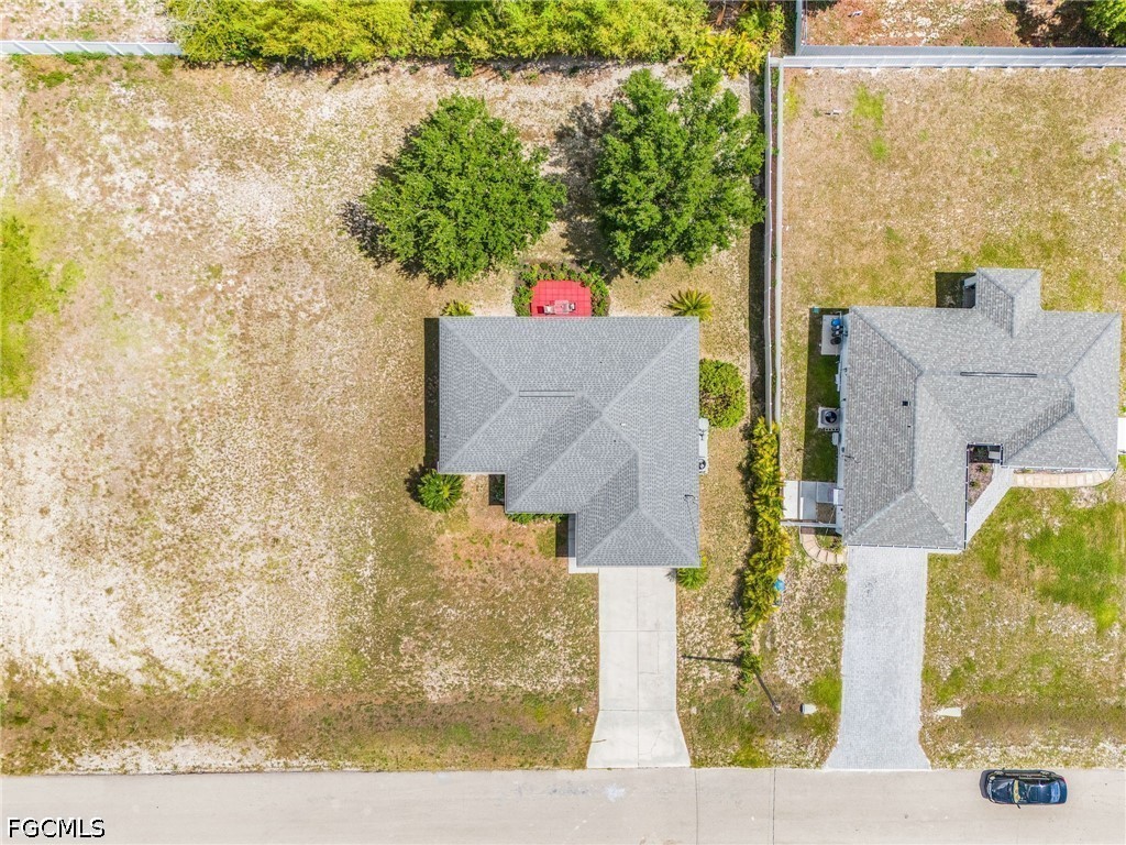 307 NE 25th Terrace