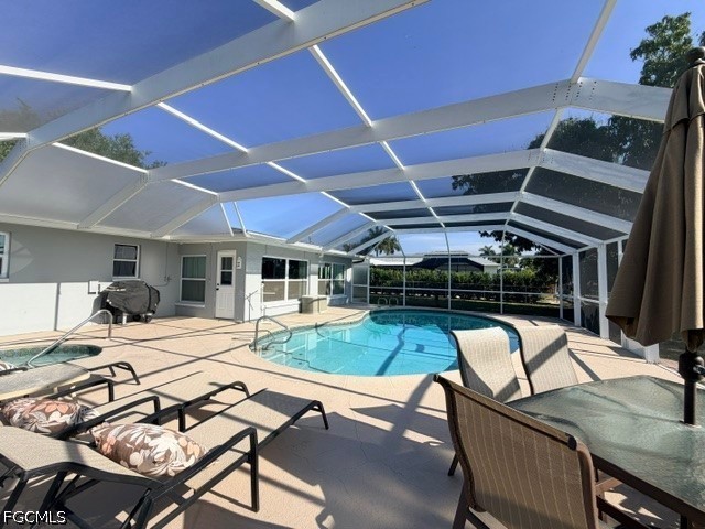 5319 Pelican Boulevard