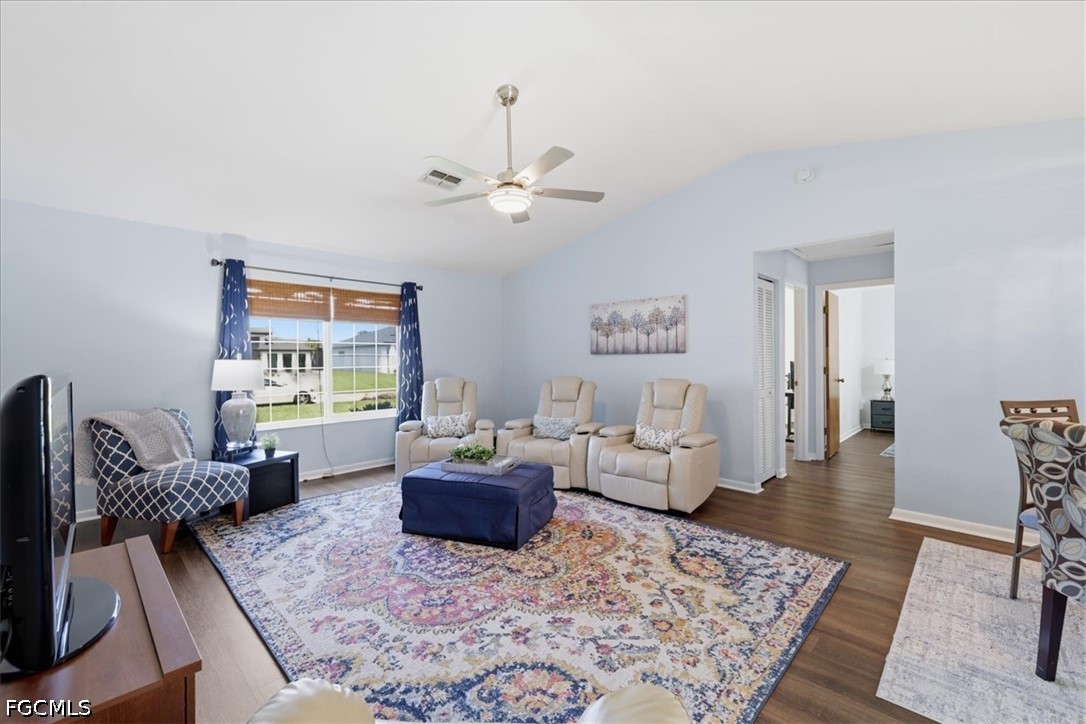 801 SW 11th Place