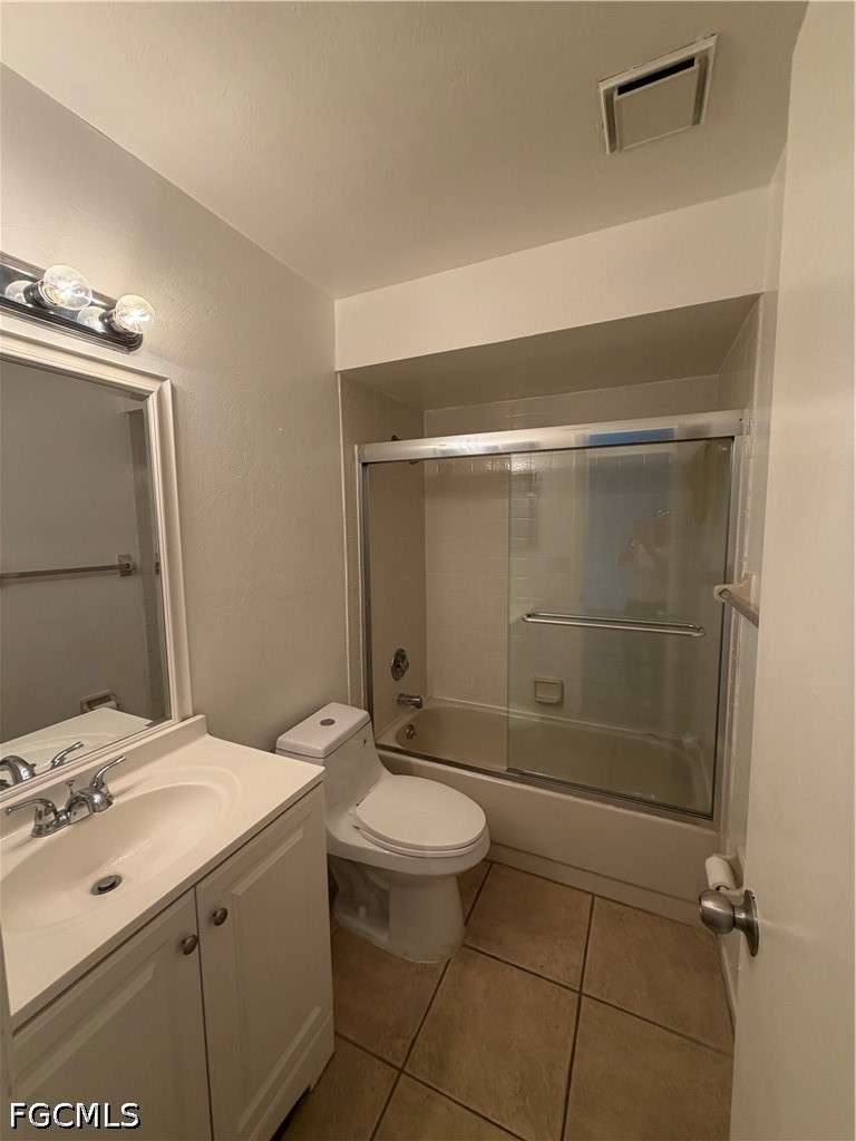 1100 Pondella Road, Apt 911