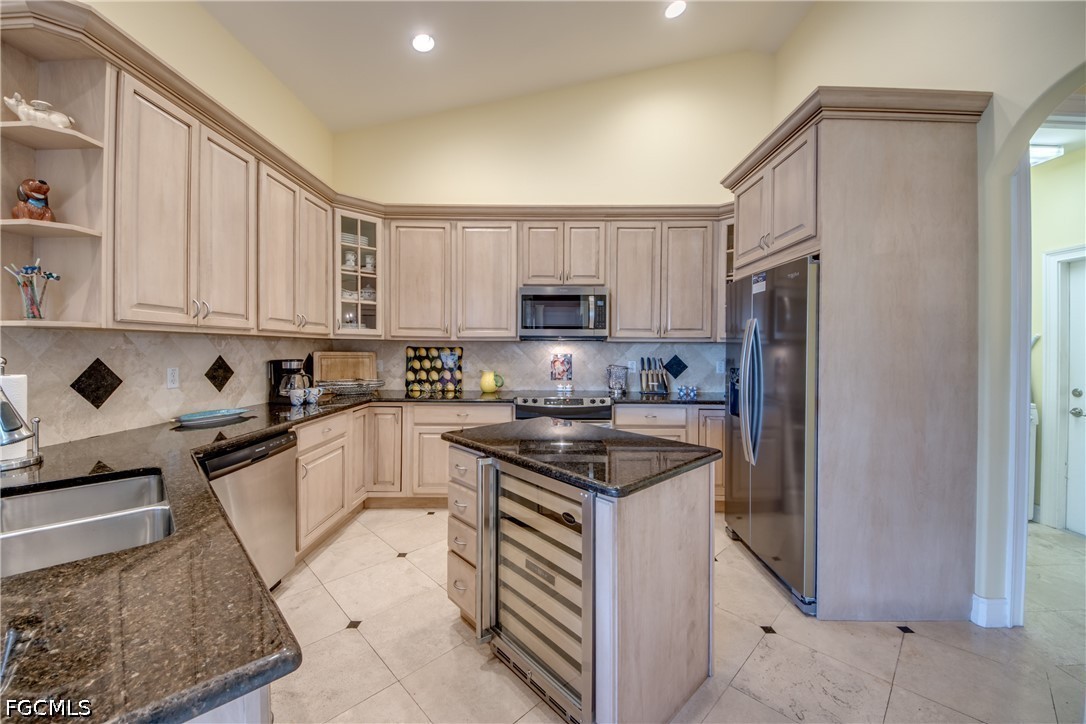 2932 NW 18th Terrace