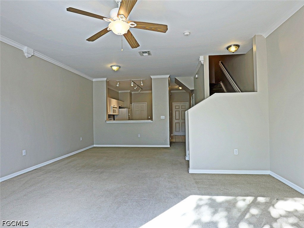 3647  Pine Oak Circle, Apt 107