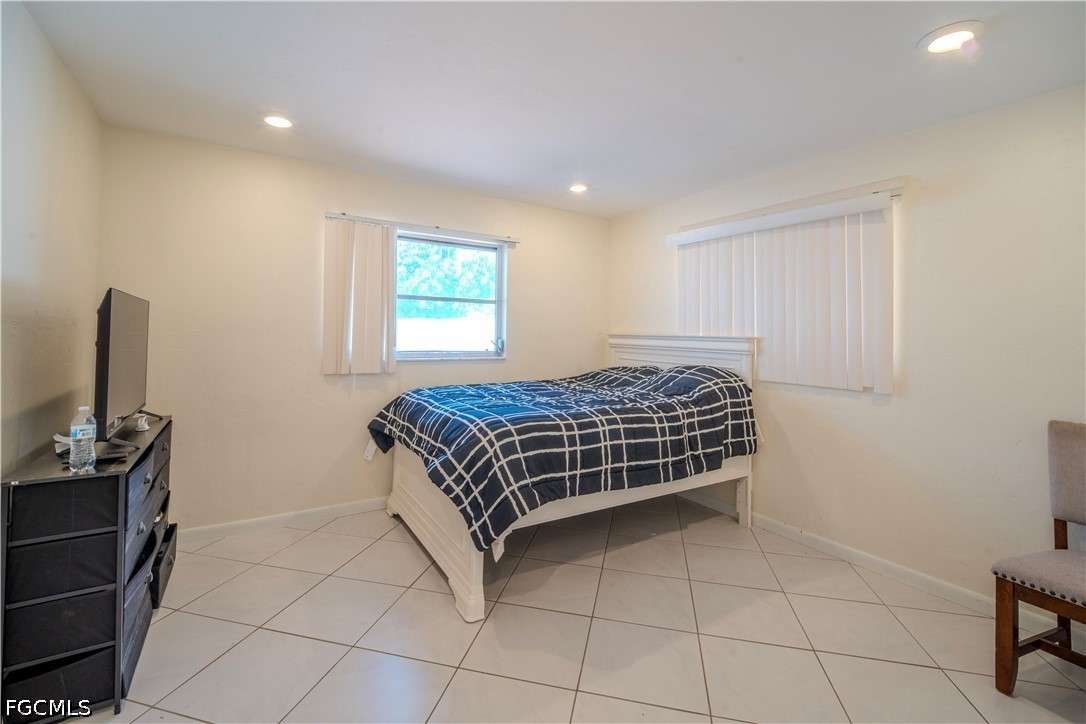1313 SE 37th Terrace