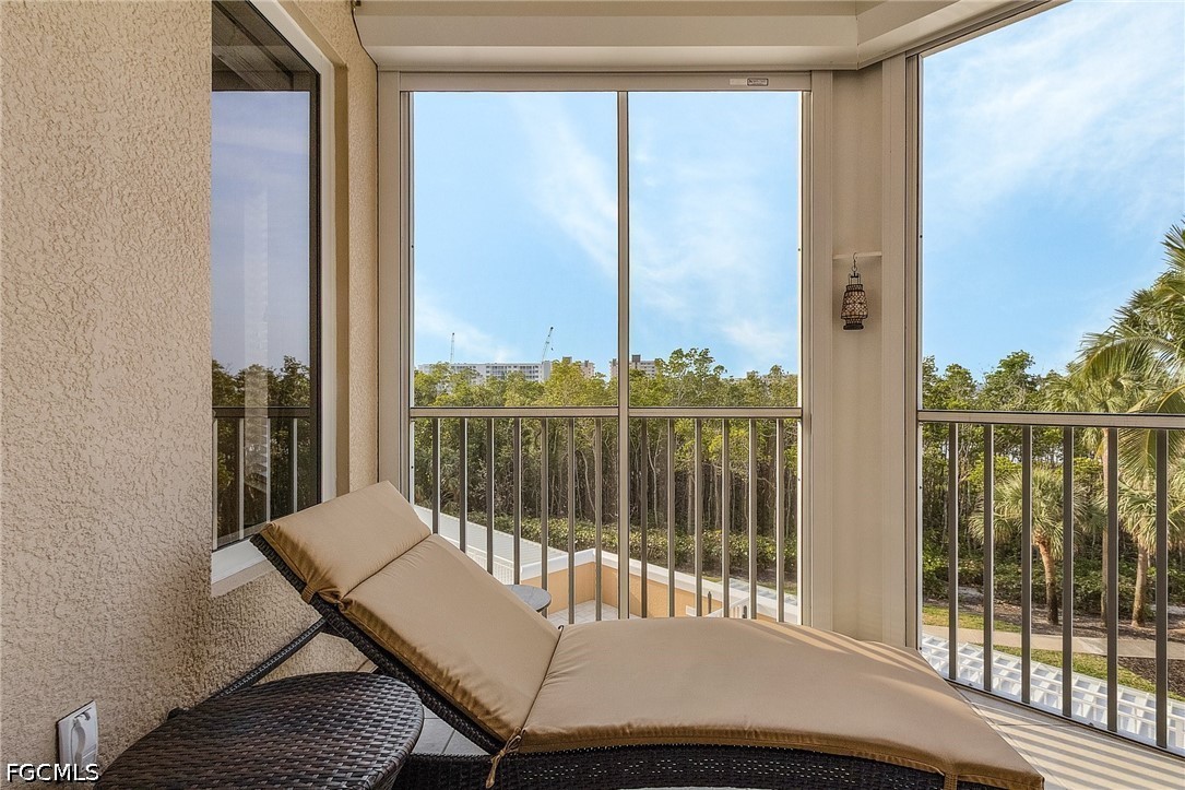 4182 Bay Beach Lane, Apt 733