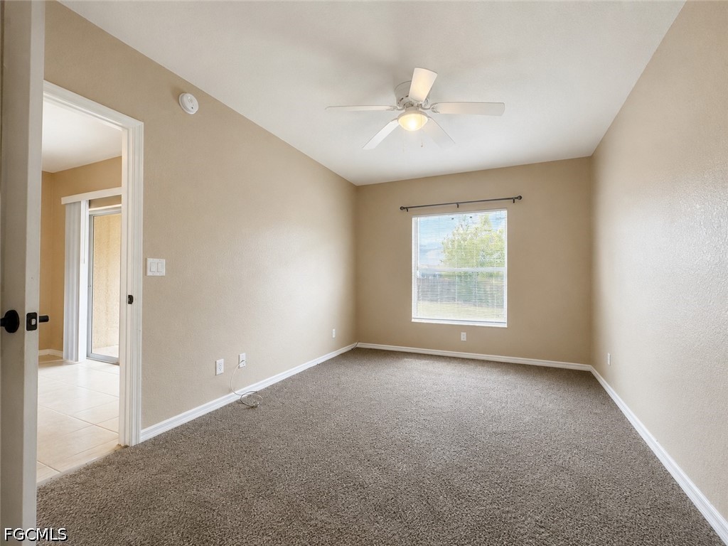 3304  Skyline Boulevard, Apt A103
