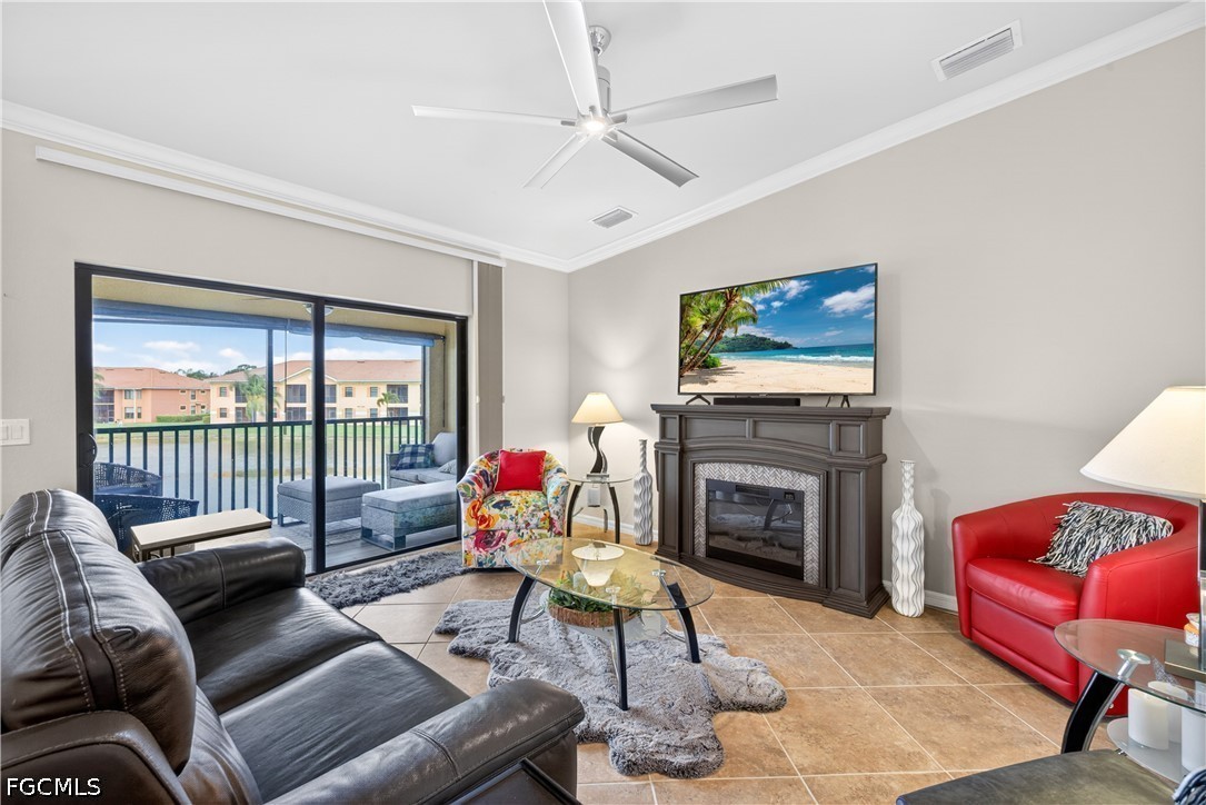 13710 Julias Way, Apt 924