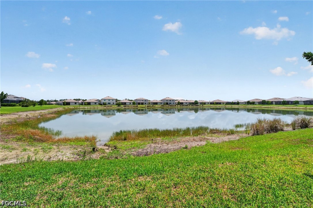 14008 Hunter Oak Drive