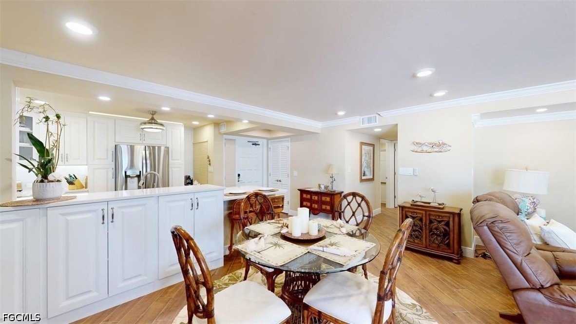 6662  Estero Boulevard, Apt 409