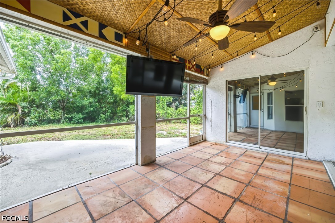 2038 NW 3rd Terrace