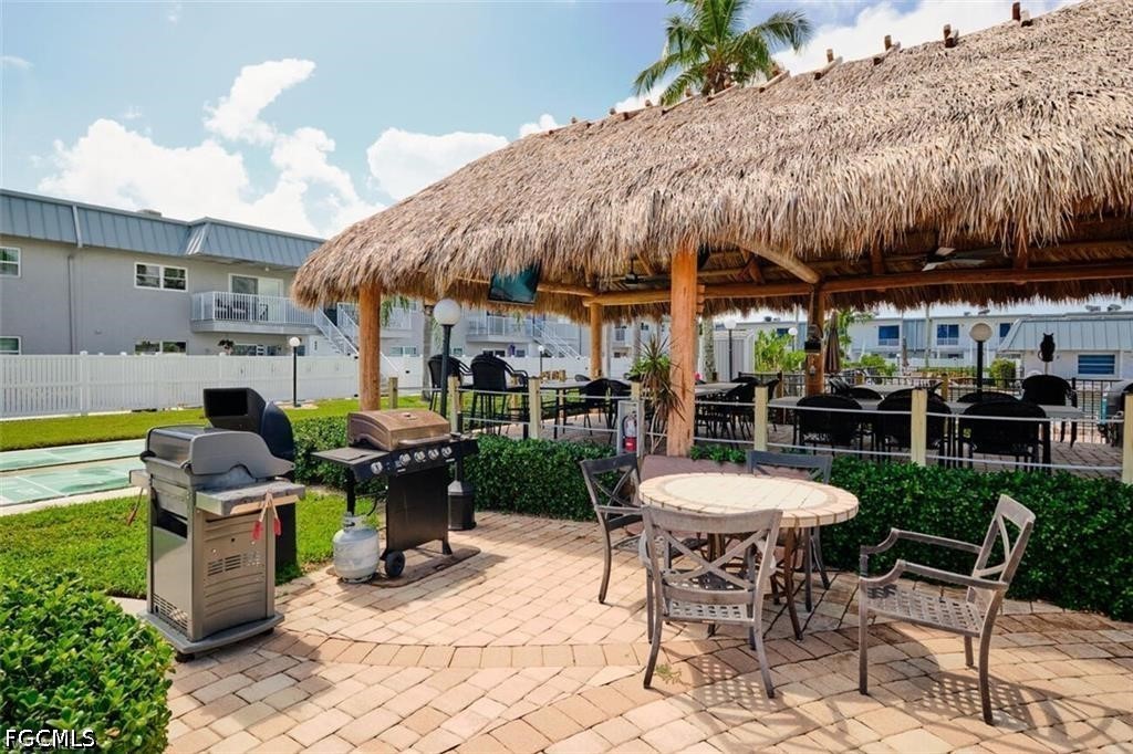 6777 Winkler Road, Apartment 134