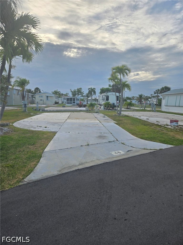 19681  Summerlin #40 Road