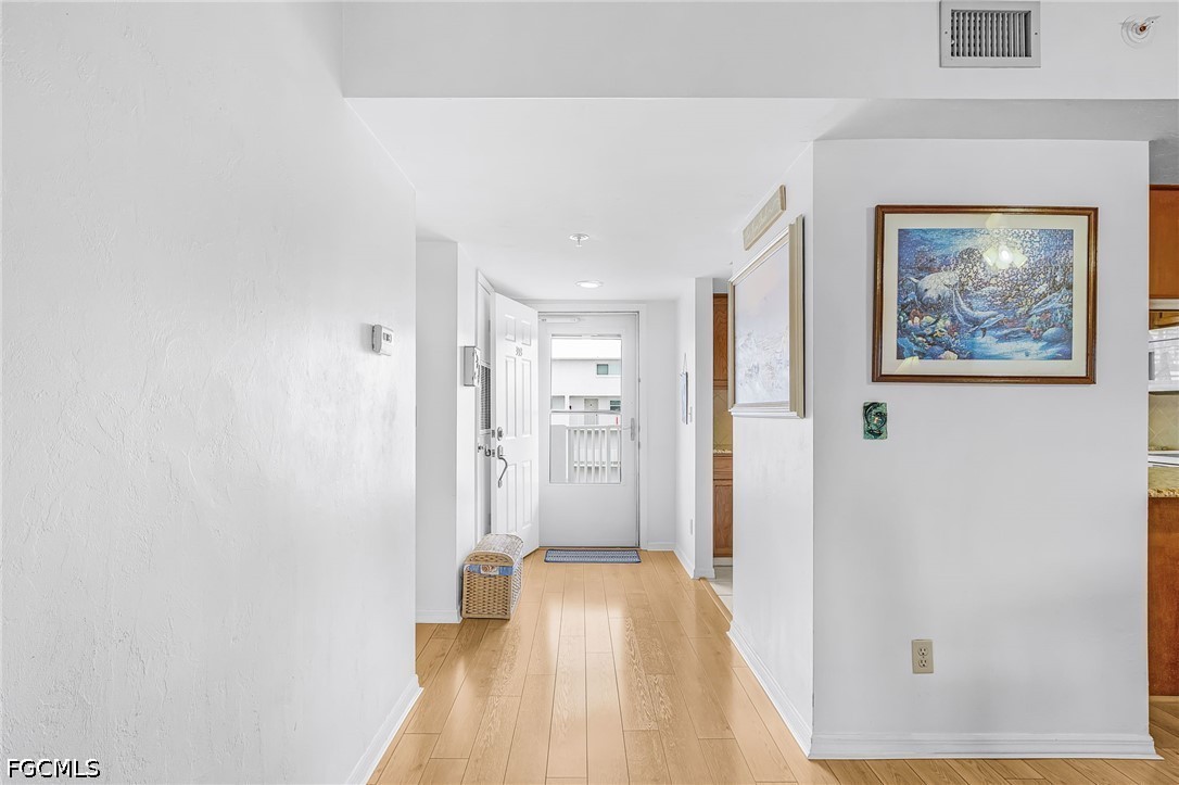 4591 Bay Beach Lane, Apt 393