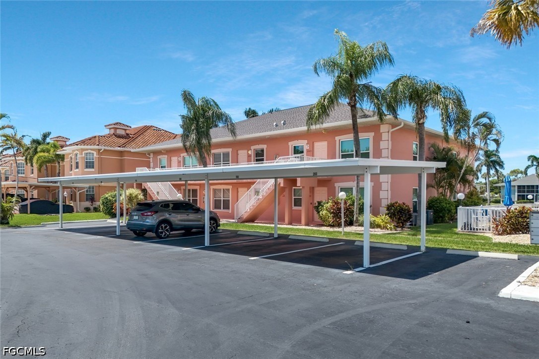 4550 SE 5th Place, Apt 202