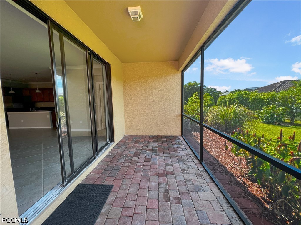 9332 Via San Giovani Street