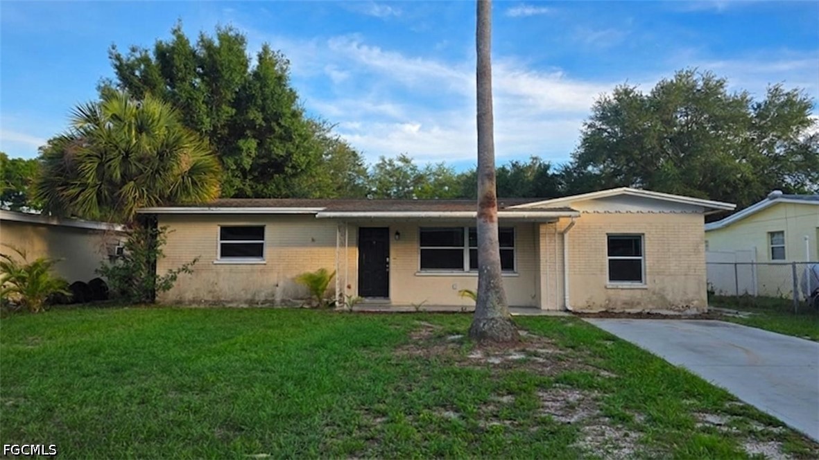 731 Lakeside Drive