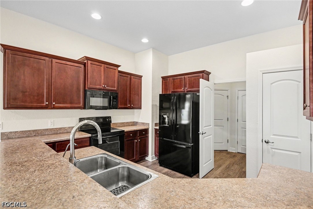 1006 NE 33rd Street