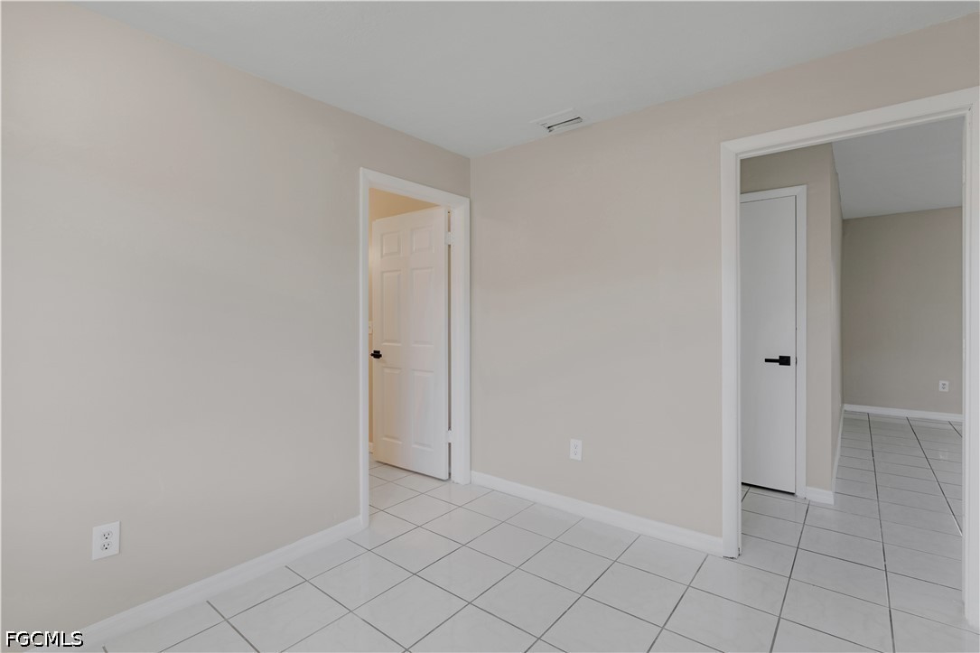 2927 SE 15th Place, Apt 4