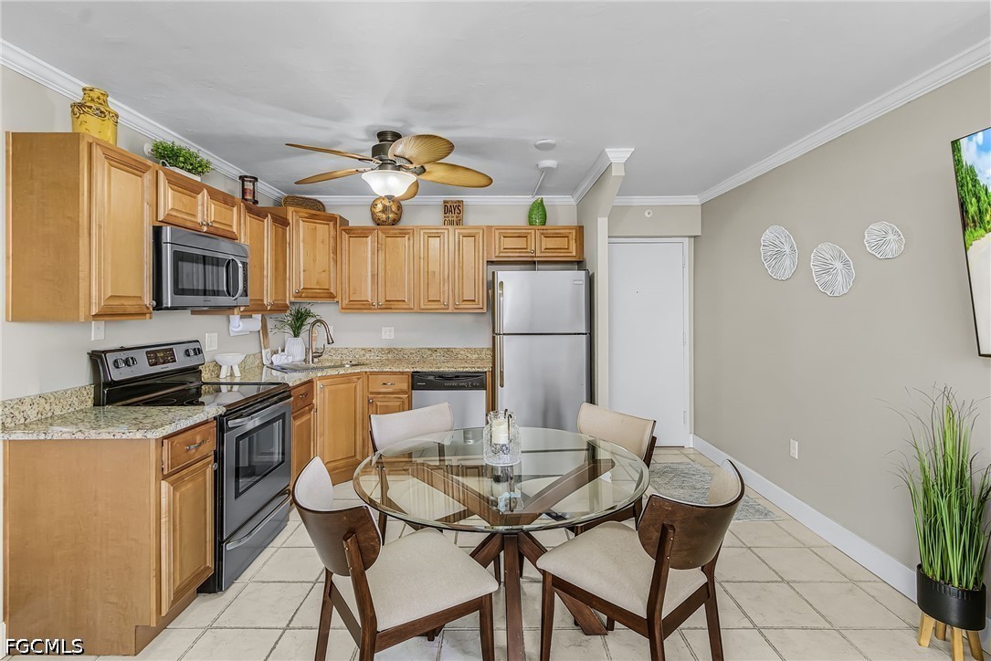 8701 Estero Boulevard, Apt 304